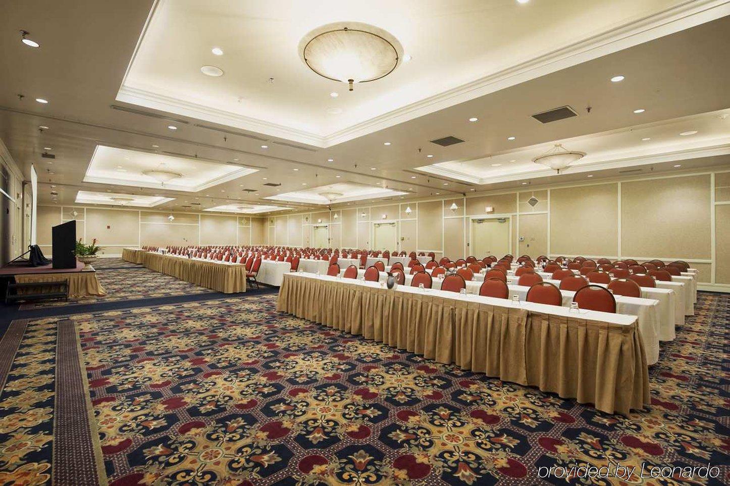 Embassy Suites By Hilton Atlanta Airport College Park Afaceri foto