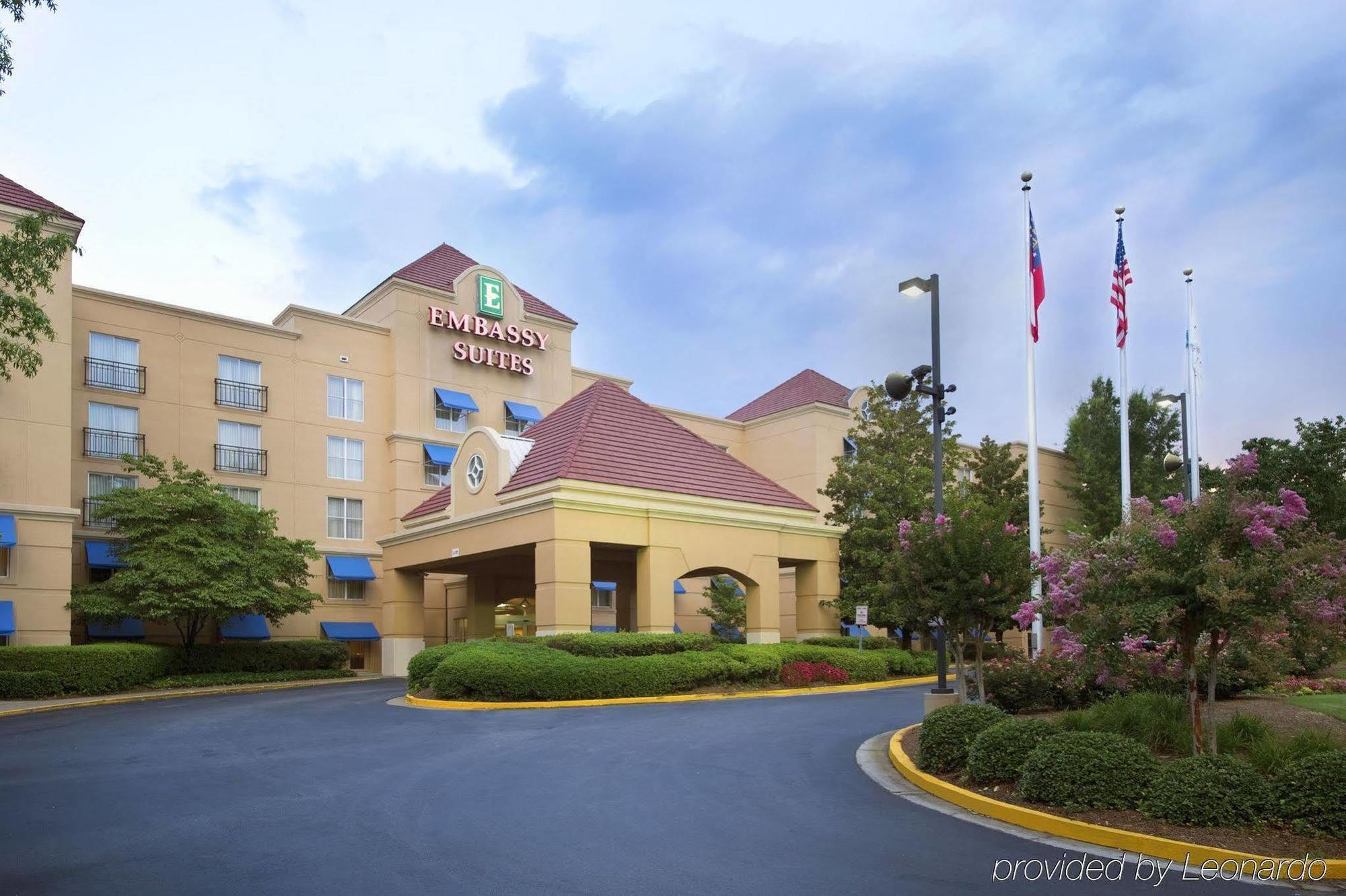 Embassy Suites By Hilton Atlanta Airport College Park Exterior foto